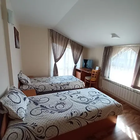 Guest Gæstehus *
