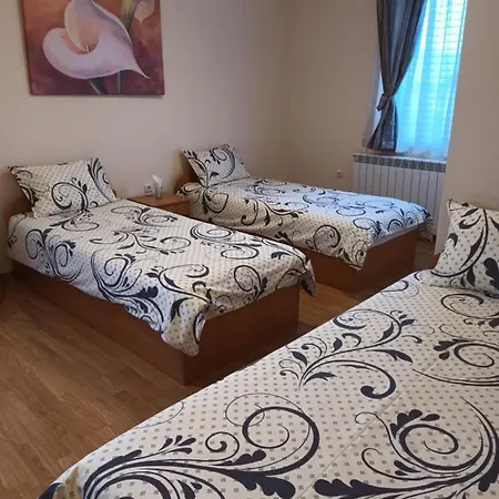 Gæstehus Guest *